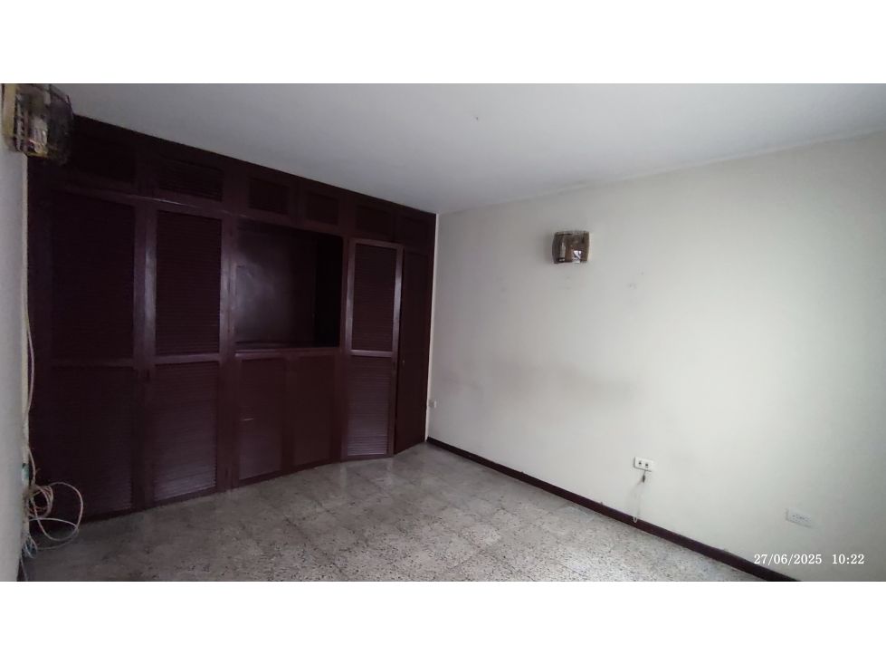 Casa en venta Antioquia Medellín El Salvador 85 m2 Habitaciones 3 Baños 2 Garajes 0 Precio $385000000