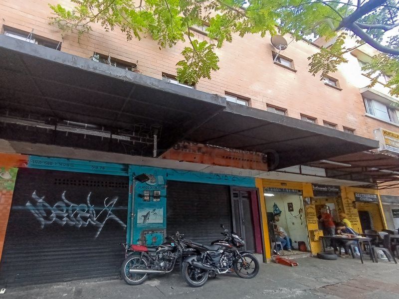 Local en arriendo Antioquia Medellín Prado 13 m2 Habitaciones 0 Baños 1 Garajes 0 Precio $700000