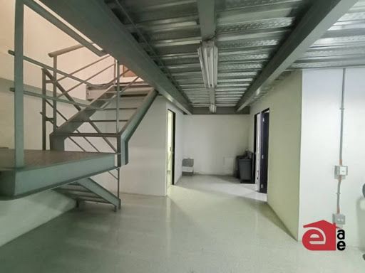 Bodega en arriendo Antioquia Envigado Zona Centro 243 m2 Habitaciones 0 Baños 4 Garajes 0 Precio $14000000