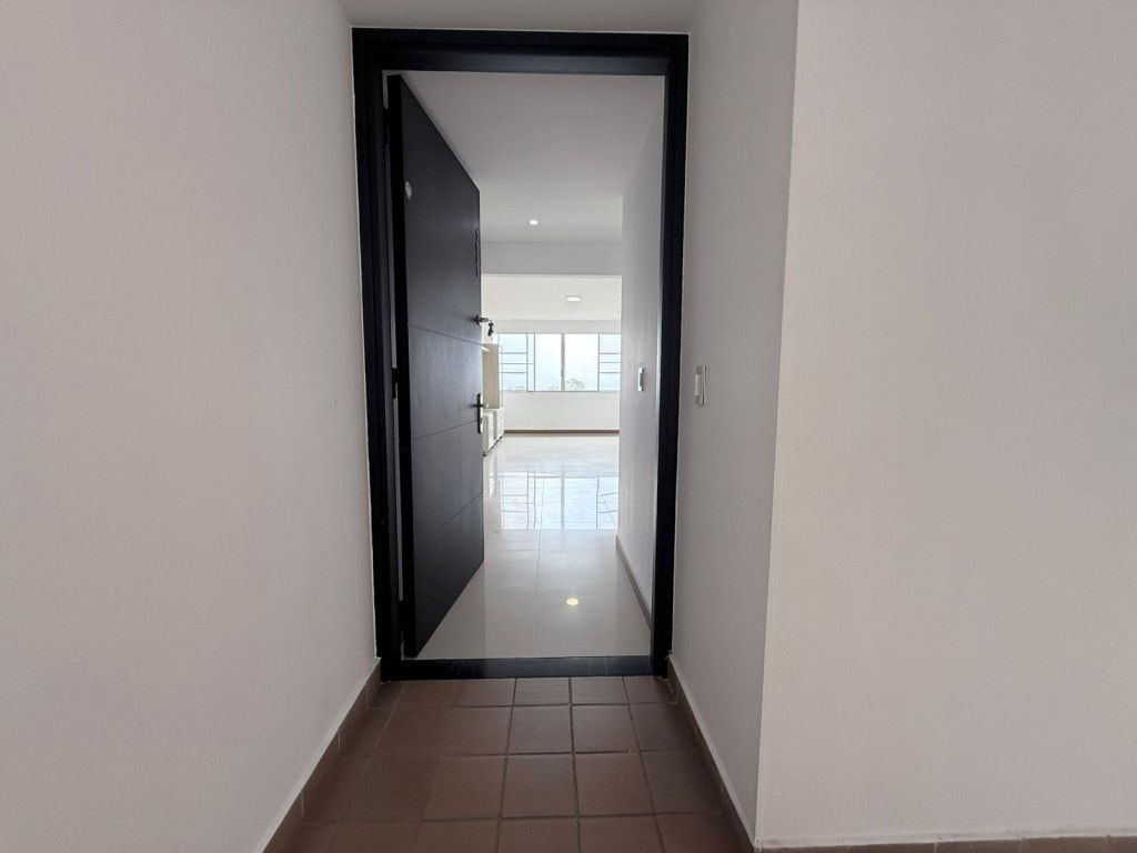 Apartamento en venta Valle Del Cauca Cali El Vergel 147 m2 Habitaciones 3 Baños 3 Garajes 2 Precio $719000000