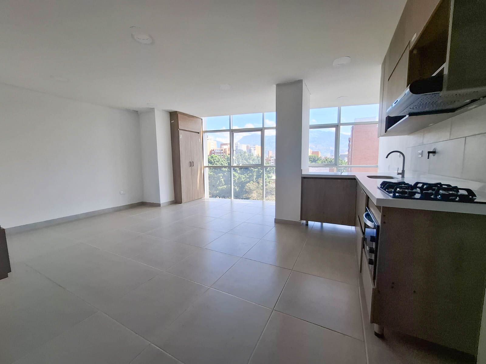 Apartaestudio en venta Antioquia Medellín Las Acacias 37 m2 Habitaciones 1 Baños 1 Garajes 0 Precio $385000000