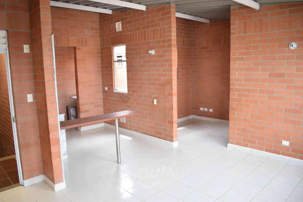 Apartamento en arriendo Cundinamarca Madrid Conjunto Residencial La Finca Super Manzana 10a 63 m2 Habitaciones 3 Baños 2 Garajes 0 Precio $900000