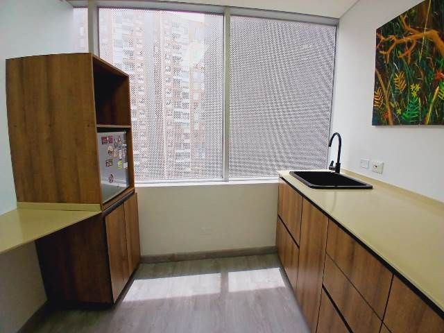 Oficina en venta Antioquia Medellín El Poblado 65 m2 Habitaciones 0 Baños 2 Garajes 2 Precio $820000000