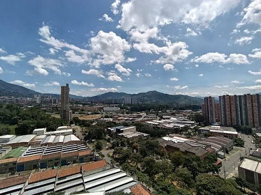 Apartamento en arriendo Antioquia Sabaneta Ancon Sur 70 m2 Habitaciones 2 Baños 2 Garajes 2 Precio $2600000