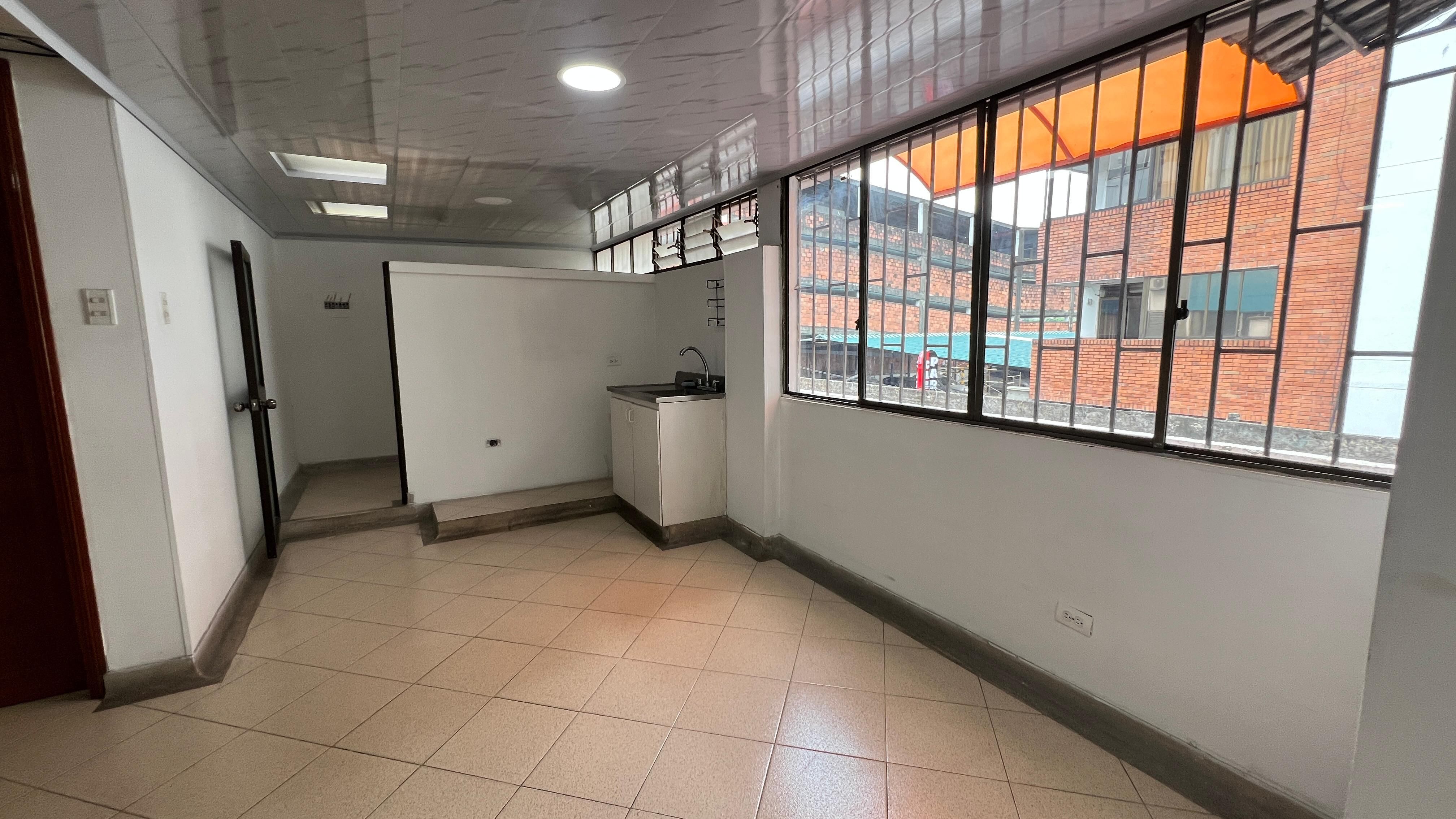 Local en arriendo Risaralda Pereira Sector Galeria Central 66 m2 Habitaciones 0 Baños 1 Garajes 0 Precio $1400000