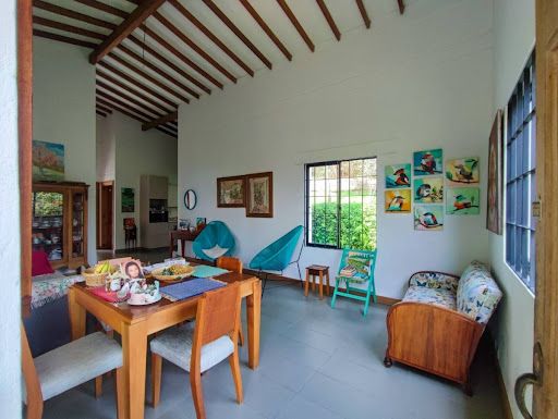 Casa en arriendo Antioquia Envigado Las Antillas 480 m2 Habitaciones 2 Baños 2 Garajes 2 Precio $6500000