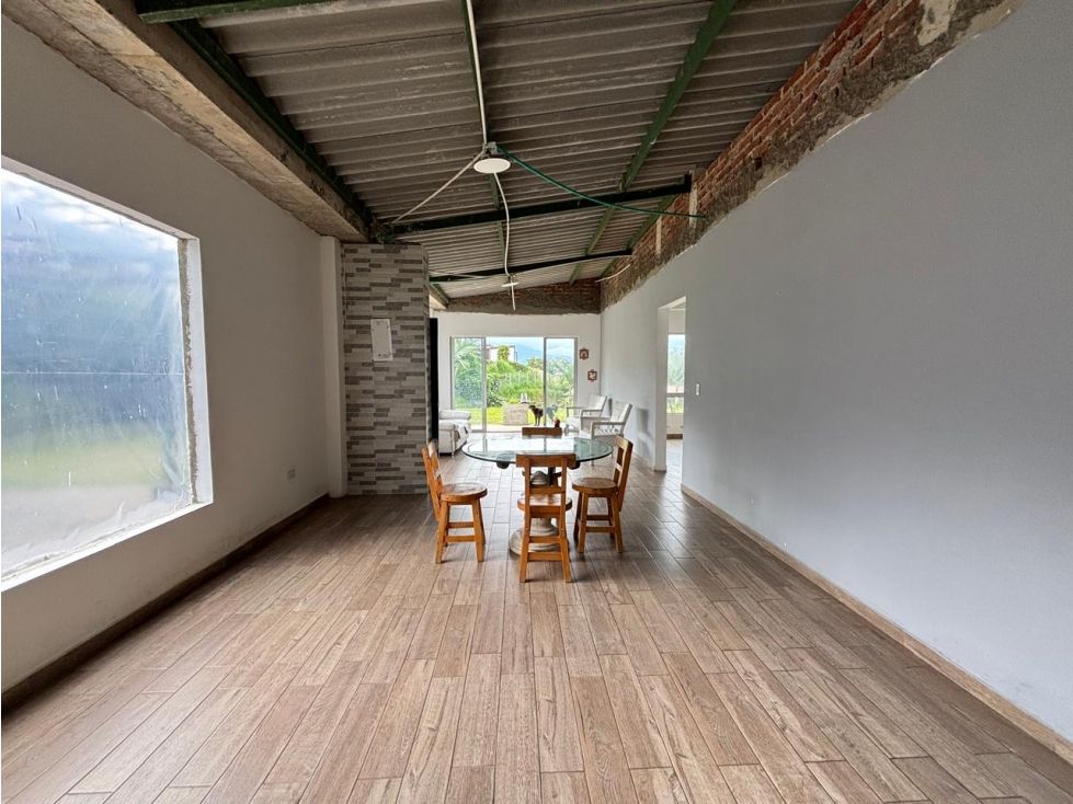 Casa Campestre en venta Quindío Circasia La Pista 268 m2 Habitaciones 3 Baños 3 Garajes 4 Precio $800000000