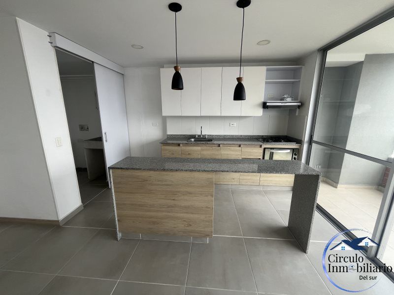 Apartamento en arriendo Antioquia Envigado Loma Del Barro 85 m2 Habitaciones 3 Baños 2 Garajes 1 Precio $3850000