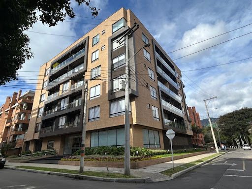 Apartaestudio en arriendo Cundinamarca Bogotá Santa Barbara Occidental 48 m2 Habitaciones 1 Baños 2 Garajes 1 Precio $3000000