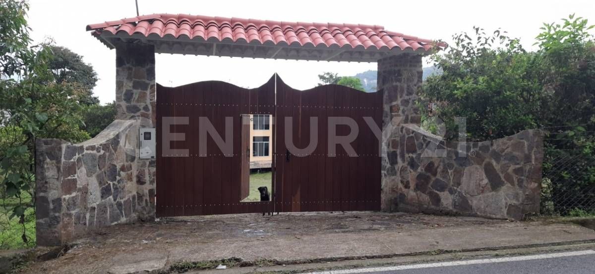 Finca en venta Cundinamarca San Francisco San Francisco 206 m2 Habitaciones 3 Baños 3 Garajes 0 Precio $720000000