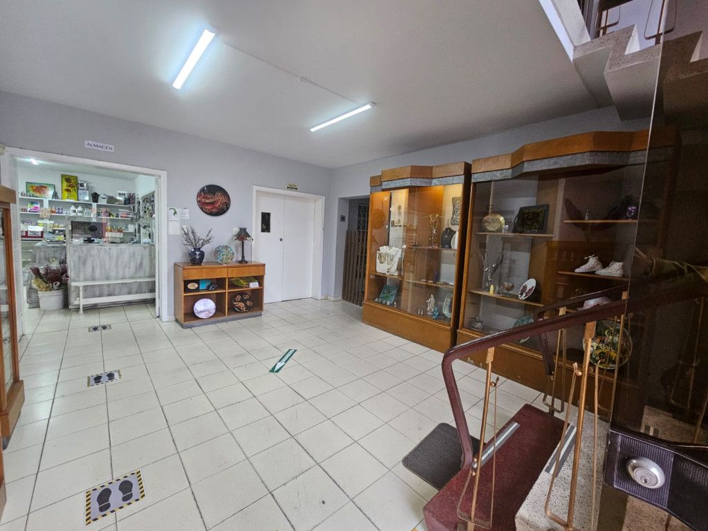 Oficina en venta Cundinamarca Bogotá Quinta Camacho 659 m2 Habitaciones 0 Baños 6 Garajes 3 Precio $3500000000