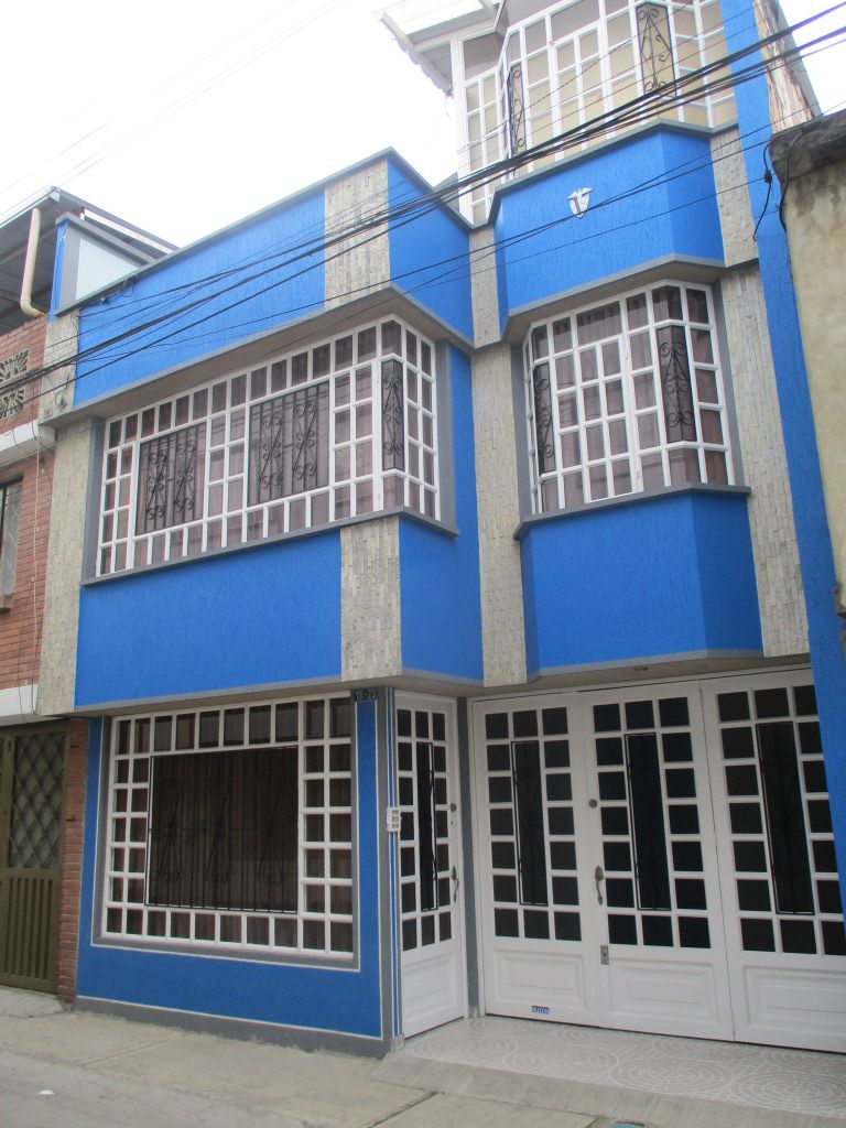 Casa en venta Cundinamarca Bogotá Batavia 250 m2 Habitaciones 6 Baños 3 Garajes 0 Precio $650000000