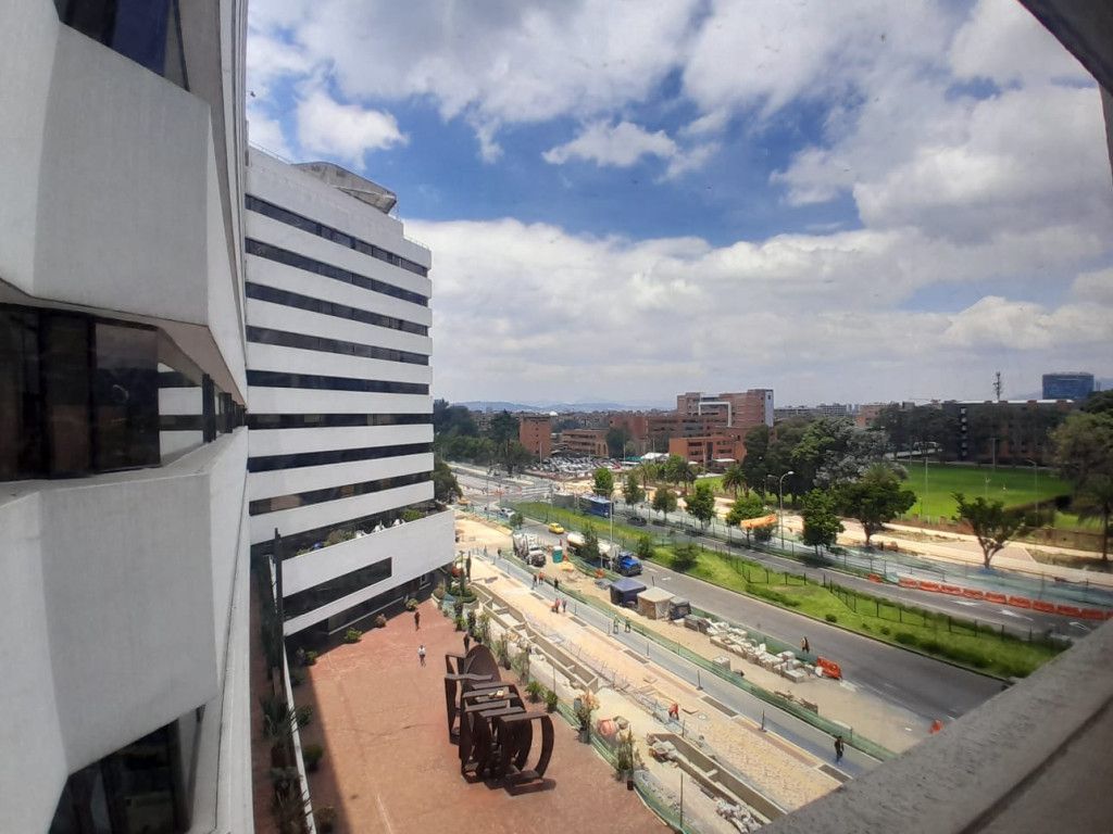 Oficina en venta Cundinamarca Bogotá Chico Norte Et Ii 333 m2 Habitaciones 0 Baños 1 Garajes 5 Precio $3330000000