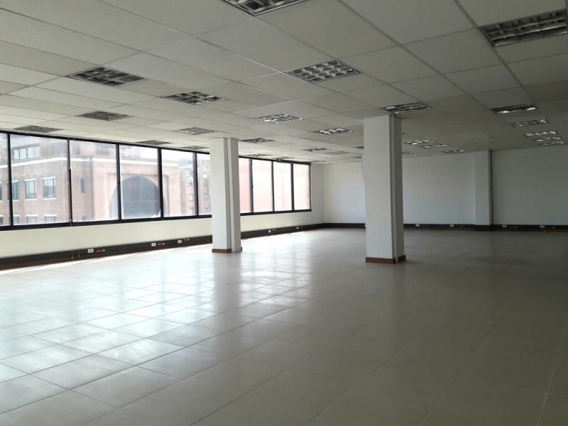 Oficina en arriendo Cundinamarca Bogotá Chico 3200 m2 Habitaciones 0 Baños 0 Garajes 20 Precio $130000000