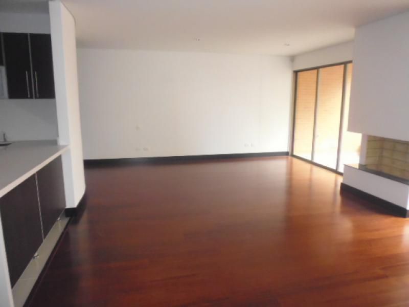 Apartamento en venta Cundinamarca Bogotá Cerros De Los Alpes 182 m2 Habitaciones 3 Baños 4 Garajes 2 Precio $1900000000