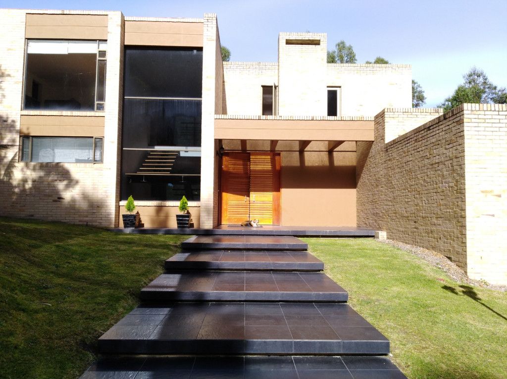 Casa en venta Cundinamarca Chía Chia 400 m2 Habitaciones 5 Baños 6 Garajes 3 Precio $2000000000