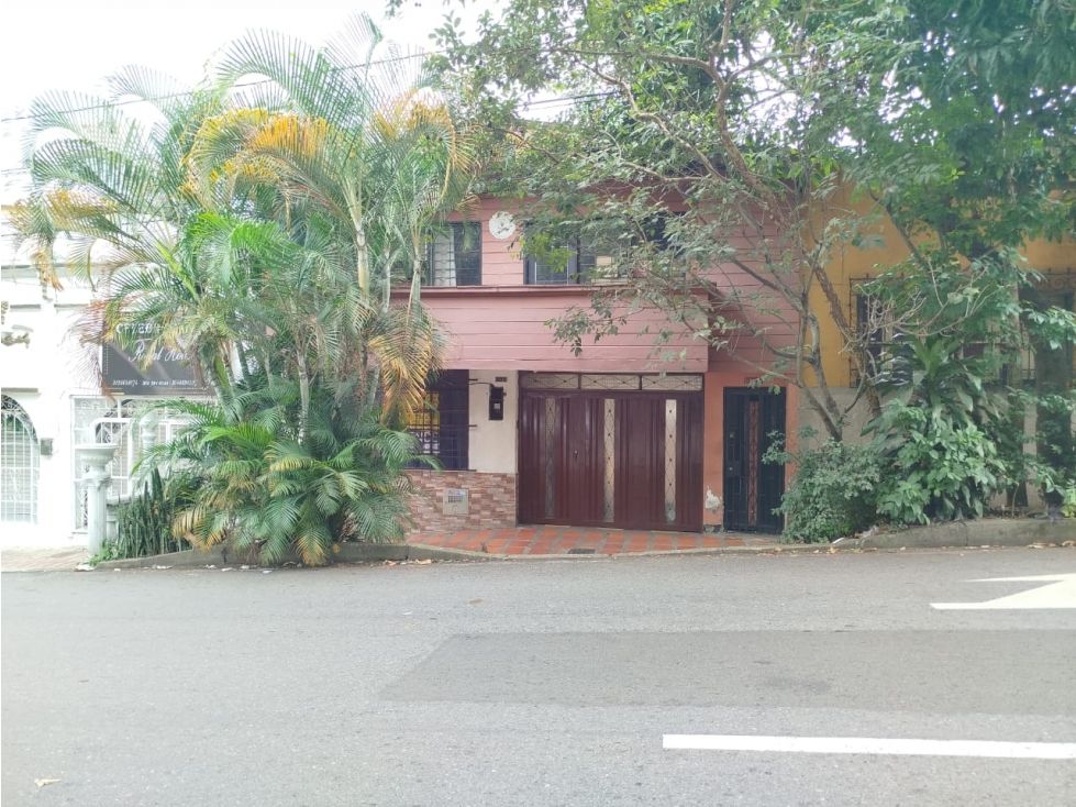 Casa en venta Antioquia Medellín Prado 203 m2 Habitaciones 5 Baños 2 Garajes 0 Precio $650000000