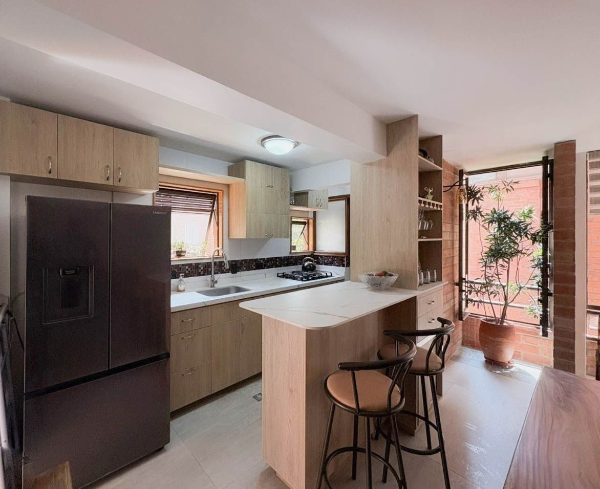 Apartamento en venta Antioquia Envigado Bosques De Zúñiga 125 m2 Habitaciones 3 Baños 2 Garajes 1 Precio $750000000