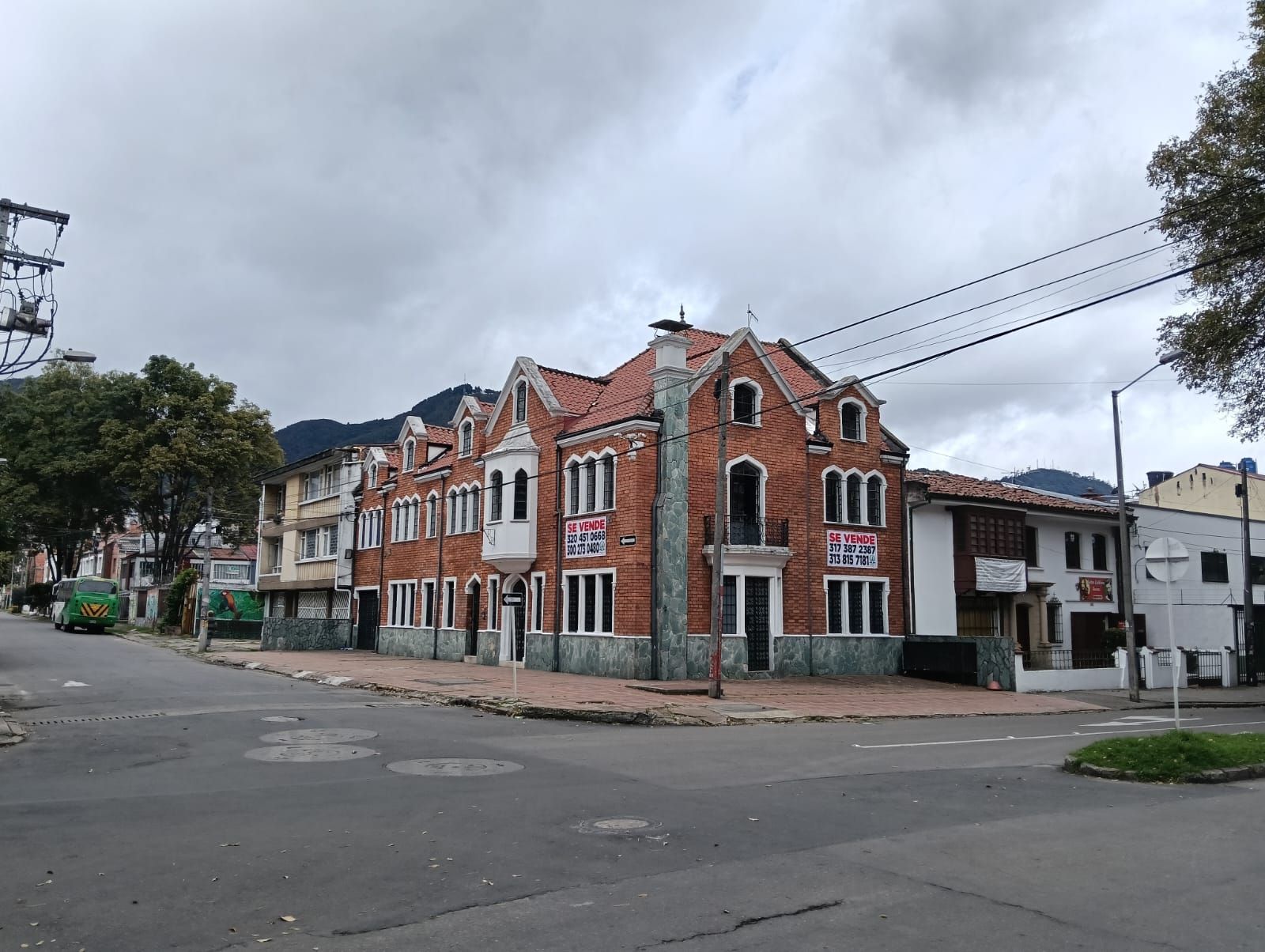 Casa en venta Cundinamarca Bogotá San Luis 520 m2 Habitaciones 6 Baños 6 Garajes 5 Precio $2900000000