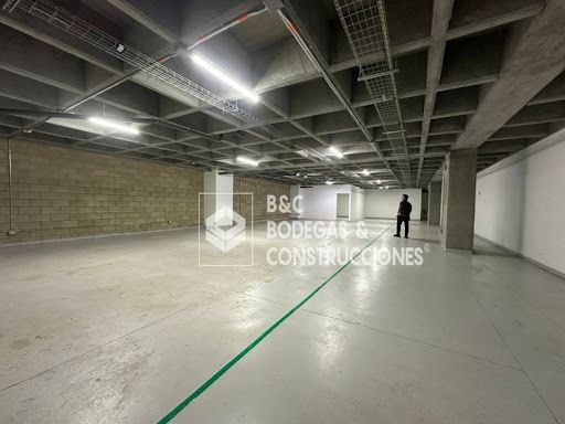 Bodega en arriendo Antioquia Itagüí Zona Rural 450 m2 Habitaciones 0 Baños 6 Garajes 2 Precio $15500000