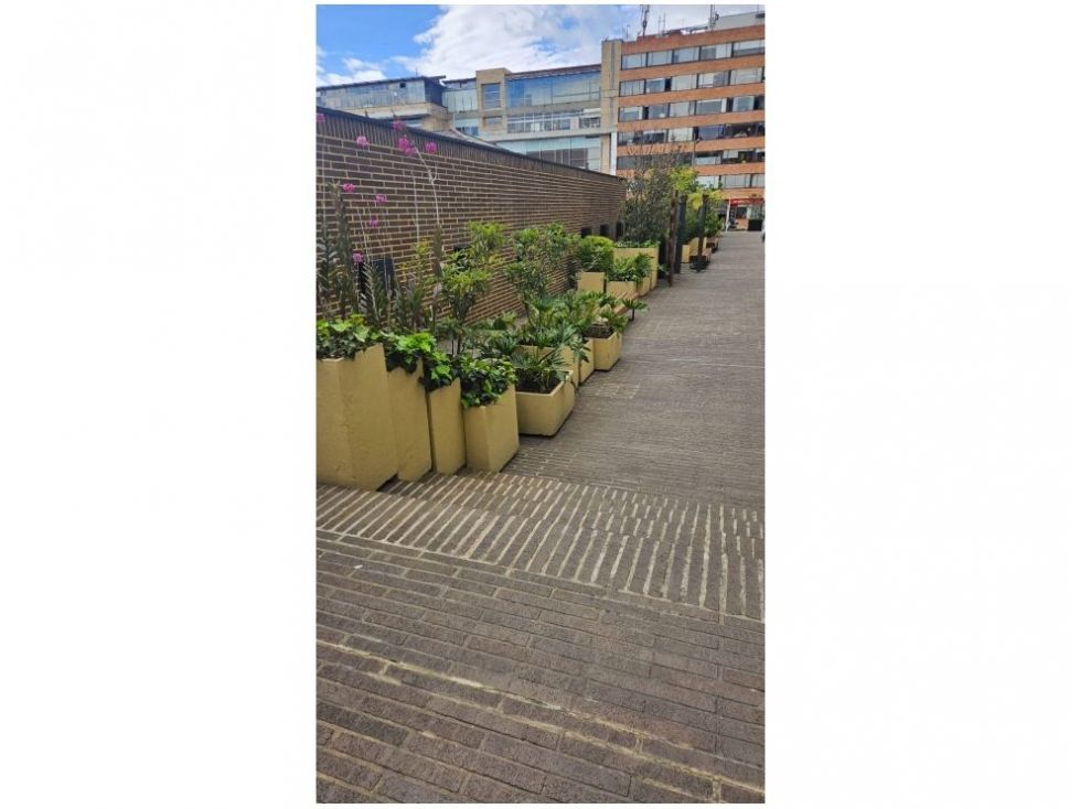 Oficina en venta Cundinamarca Bogotá El Espartillal 152 m2 Habitaciones 0 Baños 2 Garajes 3 Precio $1900000000