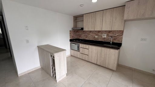 Apartamento en arriendo Antioquia Sabaneta La Florida 60 m2 Habitaciones 2 Baños 2 Garajes 1 Precio $2500000