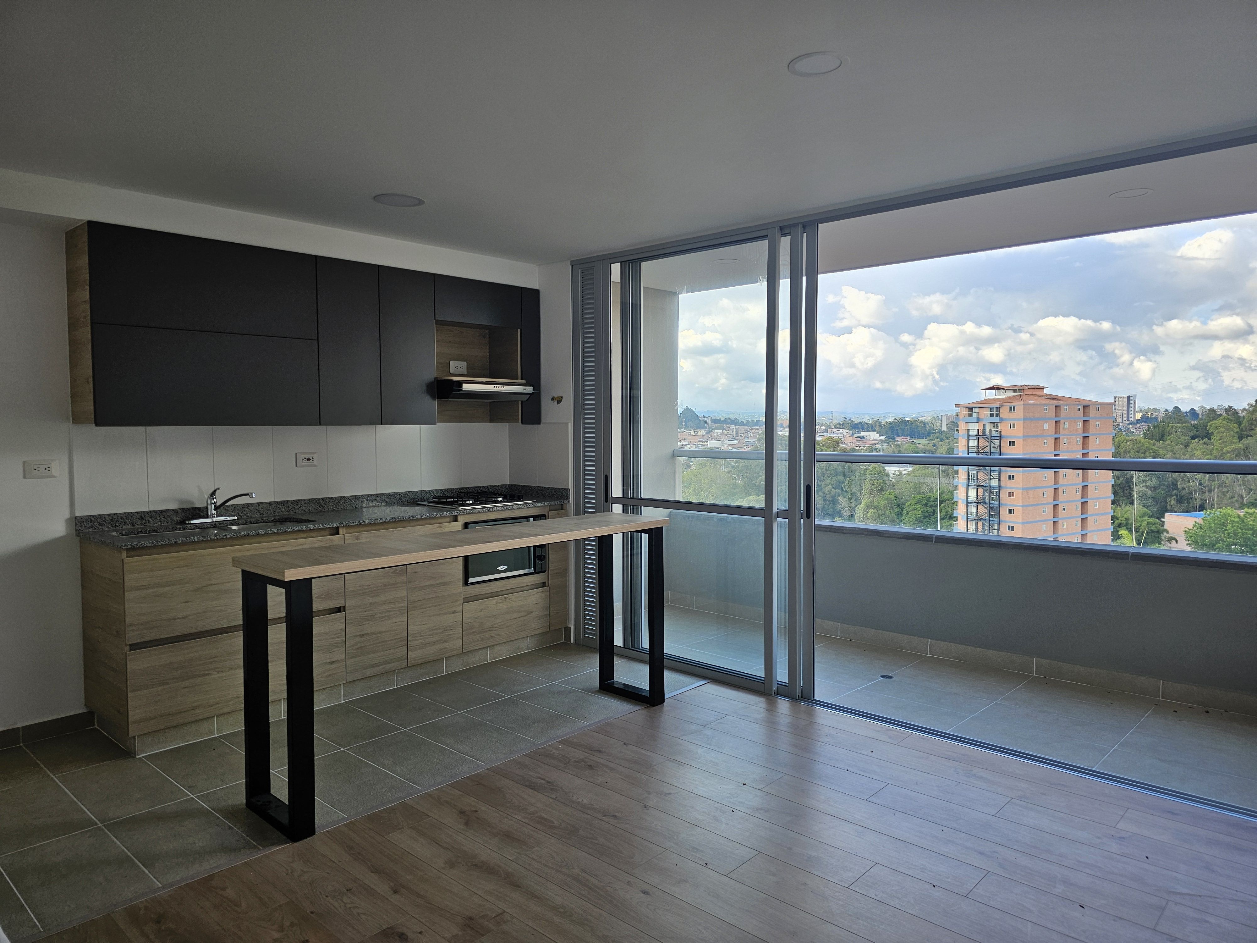 Apartamento en venta Antioquia Rionegro S3-de-10 80 m2 Habitaciones 3 Baños 2 Garajes 1 Precio $550000000