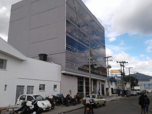 Consultorio en venta Cundinamarca Bogotá La Castellana 21 m2 Habitaciones 0 Baños 1 Garajes 1 Precio $325000000