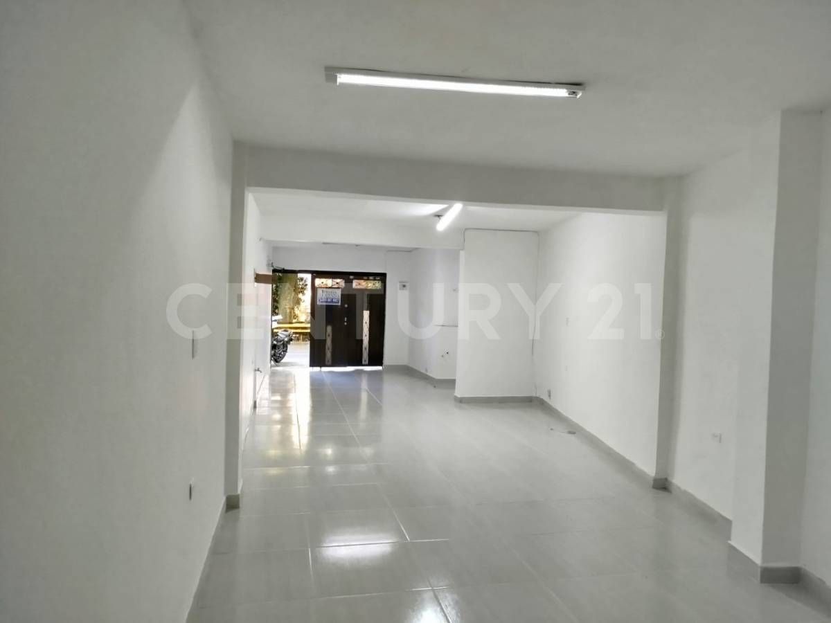 Local en arriendo Antioquia Medellín Cristobal 65 m2 Habitaciones 0 Baños 1 Garajes 0 Precio $2300000