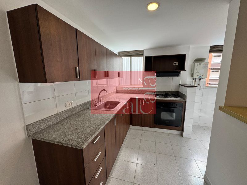 Apartamento en arriendo Antioquia Envigado Orense 80 m2 Habitaciones 3 Baños 2 Garajes 0 Precio $3600000