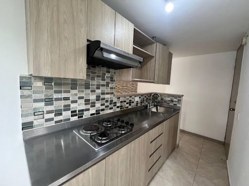 Apartamento en arriendo Antioquia Envigado Loma Del Barro 70 m2 Habitaciones 3 Baños 2 Garajes 1 Precio $2500000