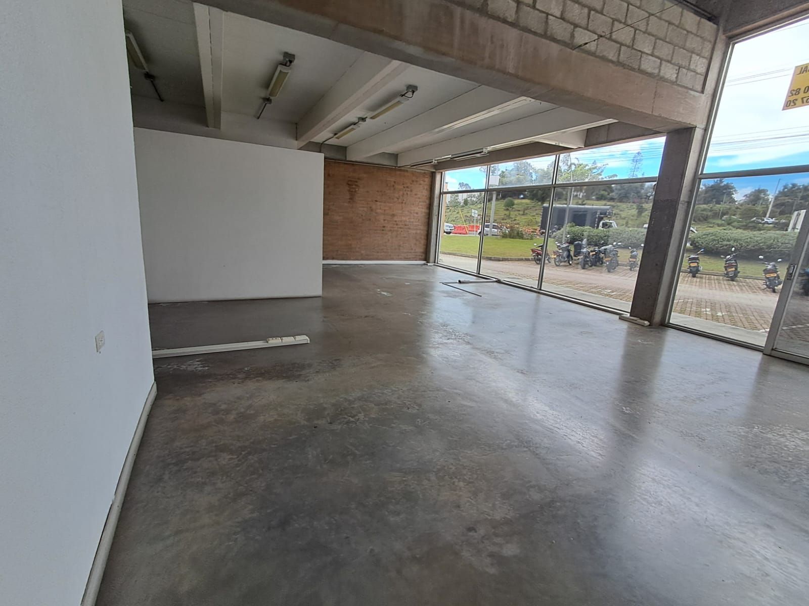 Local en arriendo Antioquia Rionegro El Porvenir 195 m2 Habitaciones 0 Baños 0 Garajes 1 Precio $7000000