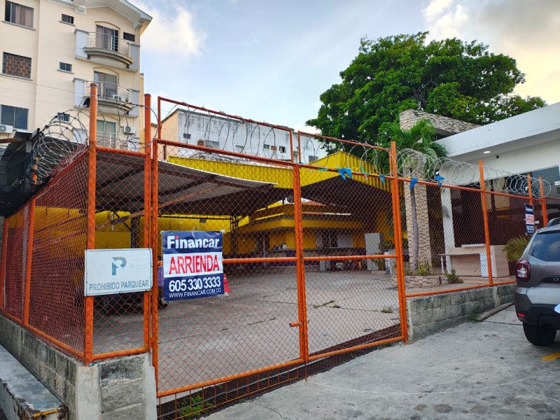 Local en arriendo Atlántico Barranquilla El Recreo 200 m2 Habitaciones 0 Baños 2 Garajes 0 Precio $5000000