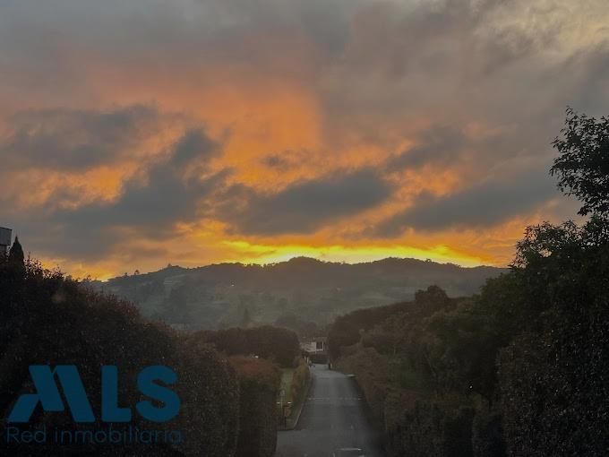 Lote en venta Antioquia Envigado Polideportivo Sur 2804 m2 Habitaciones 0 Baños 0 Garajes 0 Precio $1100000000