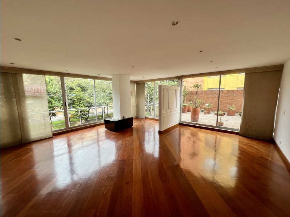 Apartamento en venta Cundinamarca Bogotá Molinos Norte 138 m2 Habitaciones 3 Baños 4 Garajes 4 Precio $1370000000