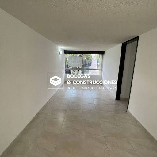 Apartamento en arriendo Antioquia Medellín Urbanizacion Pinar Del Rio Ii 85 m2 Habitaciones 3 Baños 2 Garajes 3 Precio $3000000