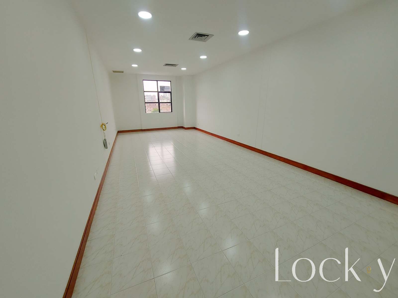 Oficina en venta Antioquia Medellín El Poblado 50 m2 Habitaciones 0 Baños 1 Garajes 1 Precio $398500000