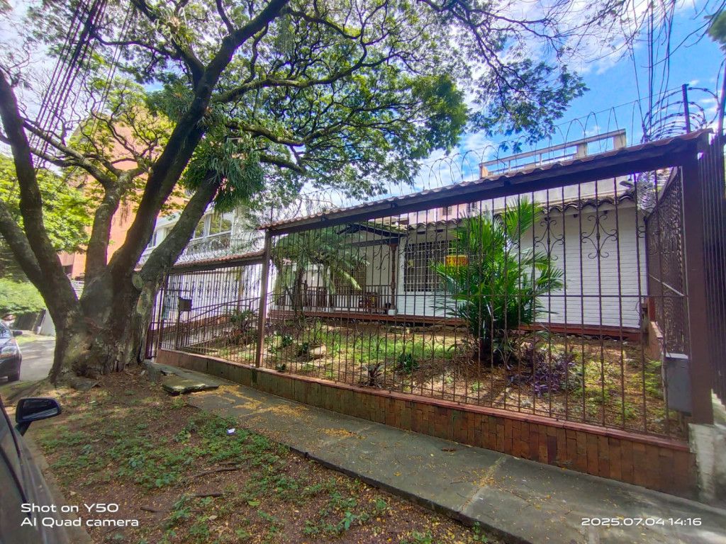 Casa en venta Valle Del Cauca Cali 3 De Julio 312 m2 Habitaciones 3 Baños 3 Garajes 3 Precio $850000000