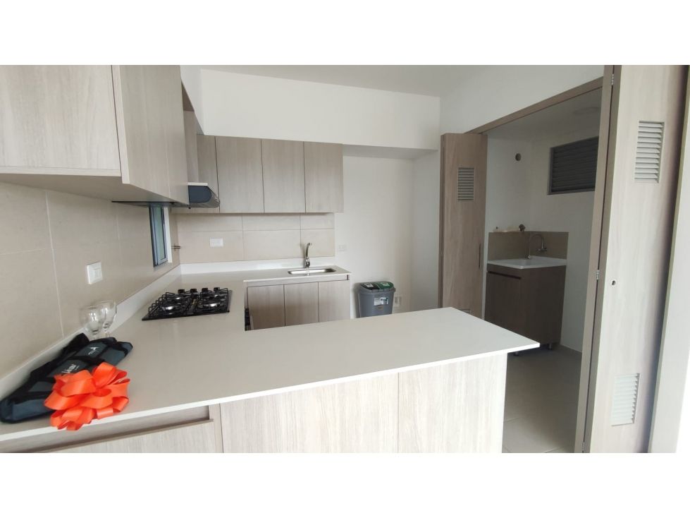 Apartamento en arriendo Antioquia Rionegro El Porvenir 82 m2 Habitaciones 3 Baños 2 Garajes 1 Precio $3500000