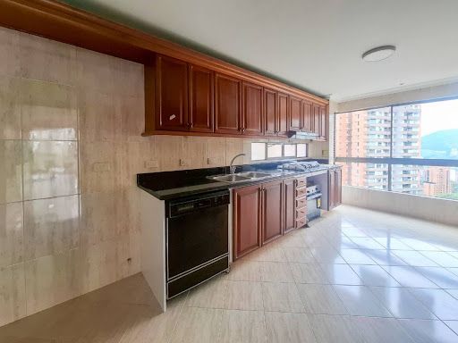 Apartamento en venta Antioquia Medellín Los Balsos No1 297 m2 Habitaciones 4 Baños 4 Garajes 3 Precio $2800000000