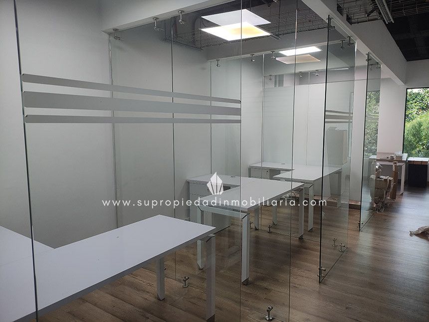 Local en arriendo Antioquia Medellín Los Balsos No2 35 m2 Habitaciones 0 Baños 0 Garajes 1 Precio $3623000