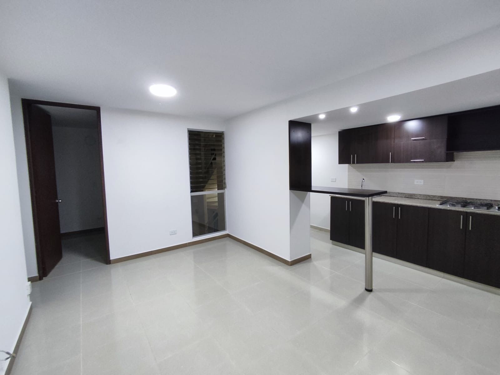 Apartamento en venta Valle Del Cauca Cali Lili 56 m2 Habitaciones 3 Baños 2 Garajes 0 Precio $210000000