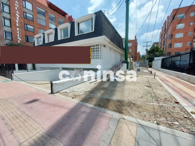 Local en arriendo Cundinamarca Bogotá San Patricio 1000 m2 Habitaciones 0 Baños 5 Garajes 0 Precio $76000000