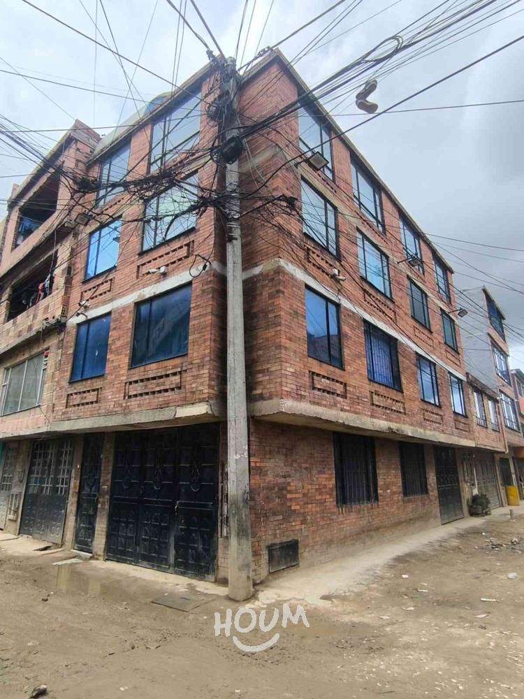 Casa en venta Cundinamarca Bogotá Centro Engativa 362 m2 Habitaciones 9 Baños 3 Garajes 2 Precio $700000000