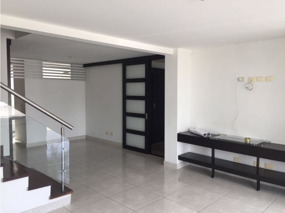 Casa en venta Risaralda Pereira Cr Bulevar Del Bosque 163 m2 Habitaciones 4 Baños 5 Garajes 1 Precio $780000000