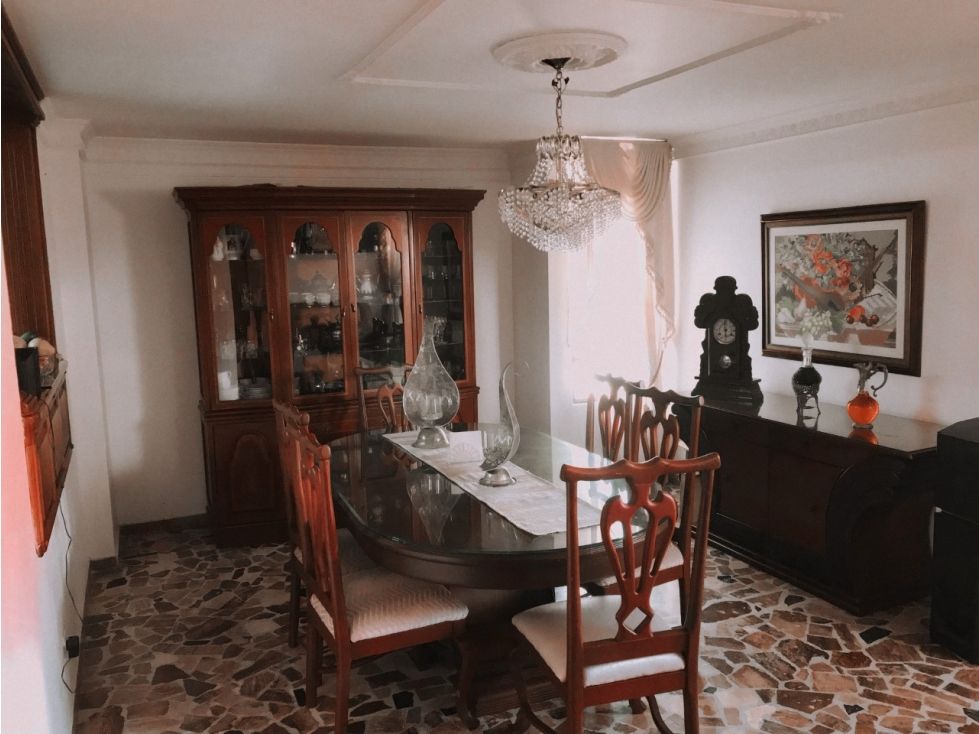 Casa en venta Risaralda Pereira Popular Modelo 350 m2 Habitaciones 4 Baños 4 Garajes 1 Precio $900000000