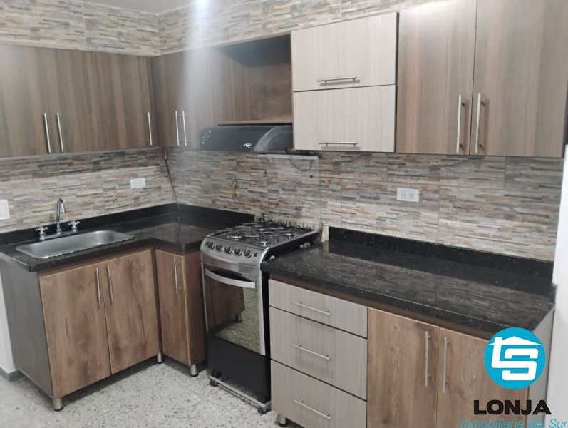 Apartamento en arriendo Antioquia Itagüí Centro 70 m2 Habitaciones 4 Baños 2 Garajes 0 Precio $2150000