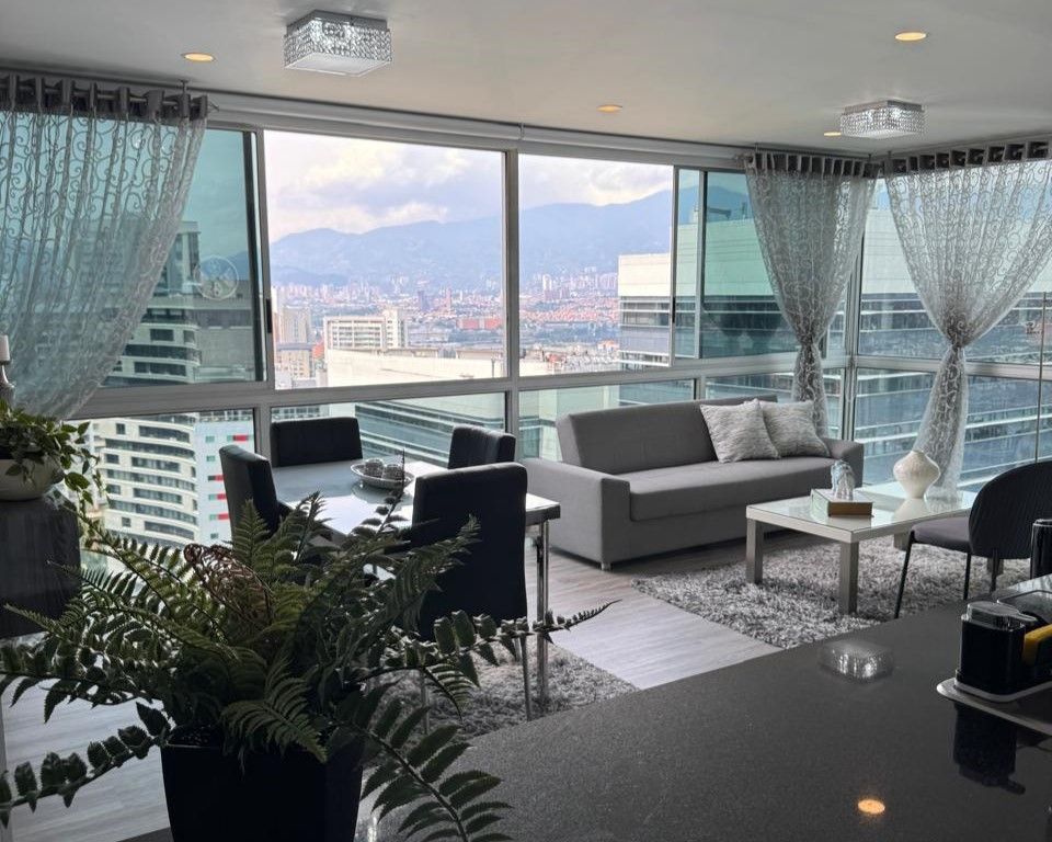 Apartamento en arriendo Antioquia Medellín Alejandria 73 m2 Habitaciones 2 Baños 2 Garajes 2 Precio $6850000