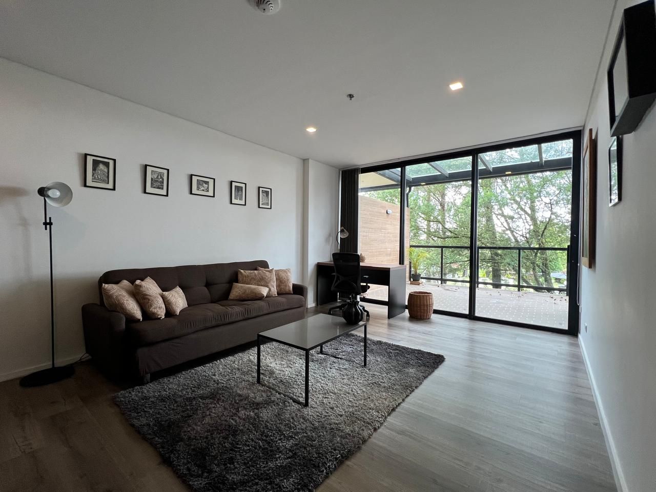 Apartamento en arriendo Antioquia Envigado Polideportivo Sur 90 m2 Habitaciones 1 Baños 2 Garajes 1 Precio $6000000