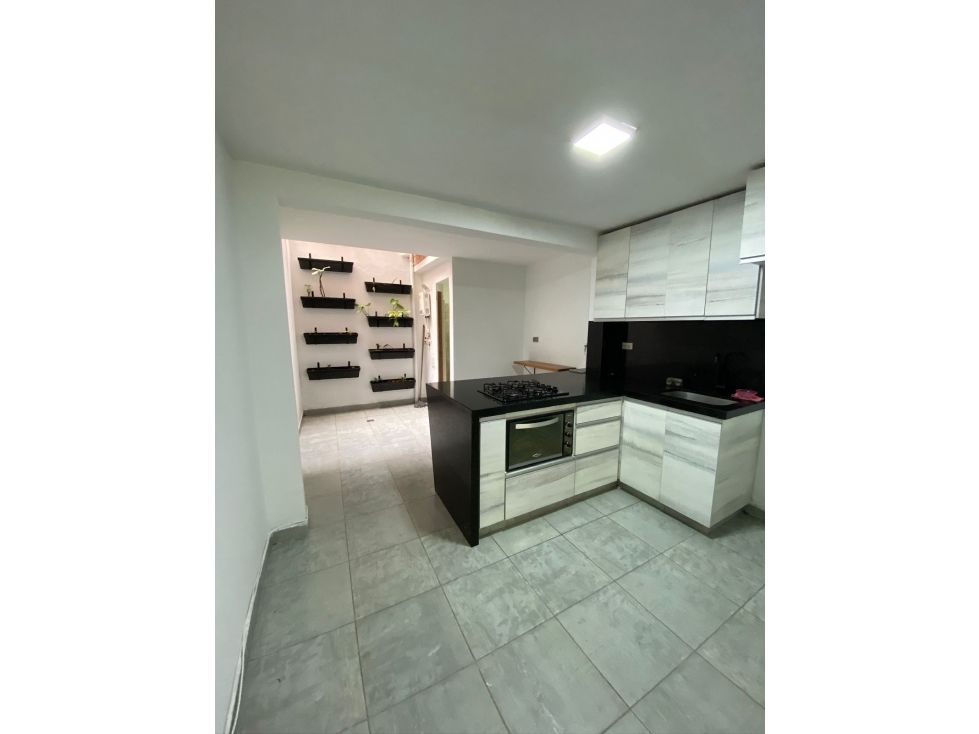 Casa en venta Antioquia Medellín La Hondonada 120 m2 Habitaciones 3 Baños 2 Garajes 1 Precio $410000000